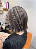 レイヤー/ショートボブ/ハイライト/白髪ぼかし/市川/40代/30代