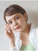 美シルエット／ミルクティーブラウン／丸みショート