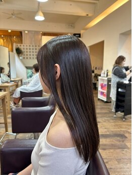 フーチー クーチー アマティー 豊中店(FUCHI KUCHI amati)の写真/【水素トリートメント系髪質改善を導入】カラーとも相性GOODで鮮やかなうる艶髪に◇縮毛矯正やパーマとも◎