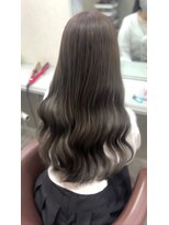 アンダーバーホワイト 広島 本通店(_WHITE)&nbsp;シアーグレージュ