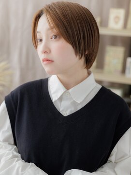 カバーヘア イヴ 戸頭店(COVER HAIR EVE) ブリーチなしミルクティーベージュ小顔ひし形ショートボブ20代h5