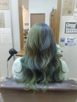 ヘアスタジオ ロメオ(hair studio Romeo)&nbsp;ブルー×グリーン☆ブロックカラー