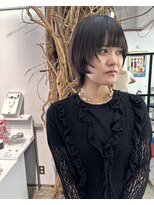 ソーソー(SoSo)&nbsp;ニュアンスウルフ個性派カット×顔まわりレイヤー5.26