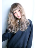 トムキャット(TOM CAT)&nbsp;新宿TOMCAT ガッツリホワイトミルクティグラデーション