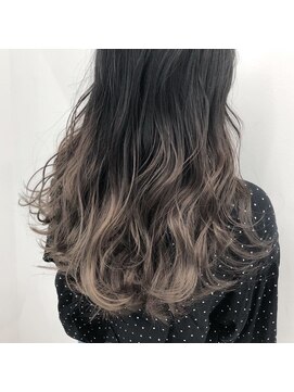 アライブ キチジョウジ(ALIVE Kichijoji) 【ALIVE吉祥寺】ダークグレージュグラデーションバレイヤージュ