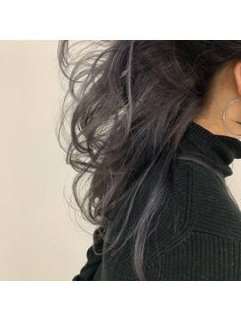 キー(kii) インナーカラー　イヤリングカラー　20代　福岡　天神　薬院