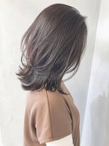 くびれミディアム_ココアブラウンフリンジウェーブシアカラー