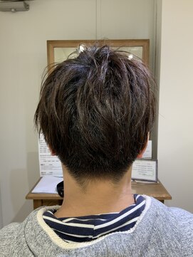 ユーネリー(U-NERY) 刈り上げショート