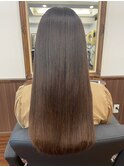 髪質改善ナチュラルうる艶ブリーチなしストレートロング