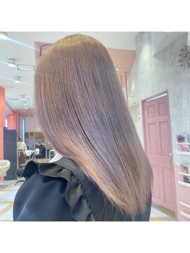 リー 梅田(Lee) Lee梅田茶屋町　ハイトーンペールベージュ