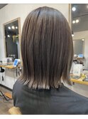 フォギーグレージュ