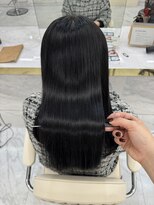 シェノン サントル(CHAINON CENTRE)&nbsp;黒髪/グレーベージュ/レイヤーロング/前髪パーマ