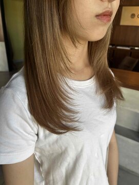 サロン クラッチ クリエイティブ コンセプト(salon CLUTCH creative concept) layer × beige