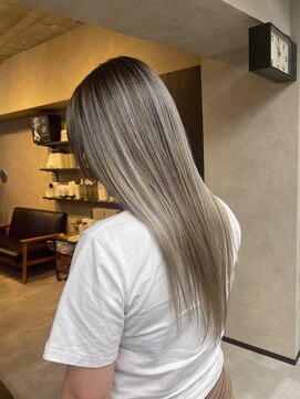 サニー 渋谷(SUNNY) アプリコットオレンジ、ホワイトブロンド、ロングレイヤー