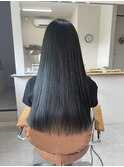 ネイビーカラー