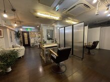 美容室グラーチエの雰囲気（落ち着く空間でゆったりと施術が受けられます。）