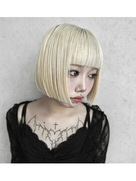 ヴァーディ オモテサンドウ(Vardy omotesando) ブロンドボブ / ハイトーンボブ / ケアブリーチ