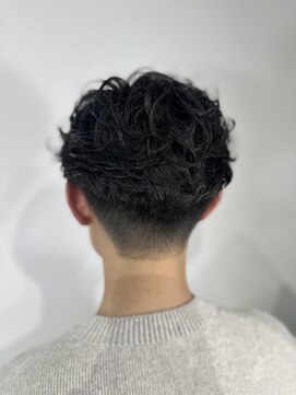 ニュアンス・フェザーパーマ/メンズ/床屋/ショート/神田/東京