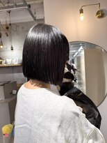 アトリエノエラ(Atelier Noella)&nbsp;切りっぱなしのラインが魅力のタッセルボブ【中村】