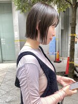 ケンジ 横浜(KENJE)&nbsp;切りっぱなしボブ/髪質改善ストレート/グレージュ/オリーブ