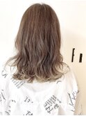 カーキアッシュ×ゆるふわセミロング