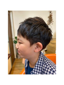 キキ 美容室(KIKI) かっこいいキッズカット☆