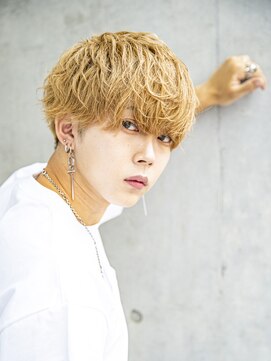 クラン(clan) #ツイストスパイラル#サイドパート#韓国マッシュ#センターパート