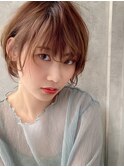 『estrela』大人可愛いアッシュベージュ 無造作耳掛けショート