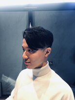 カレンズオブスタイル(CURRENNS OF STYLE)&nbsp;サイドパート　アシメトリー