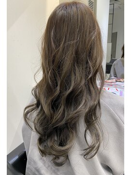 エイト 博多店(EIGHT hakata) ナチュラル 極細ハイライト