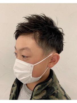 美容室 スタジアム(Stadium) キッズヘアー・アシンメトリー