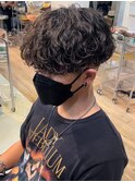 波巻きパーマセンターパートツイストパーマメンズマッシュパーマ