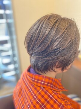 ヘアーズロー(hair's LOWE) 【 hair's LOWE 】ひし形シルエット/ふんわりショート/白髪染め