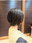 ショートボブ