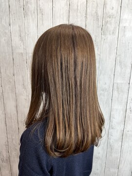 ビューティドレッセヤマノ 池袋パルコ(Beauty Dresse YAMANO) 【白髪ぼかし】【ストレート】【トリートメント】