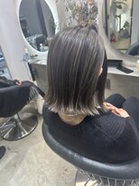 グレージュ　グラデーション　グレーハイライト☆