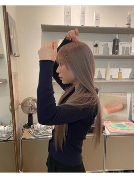 オンヌ(onnu) 透け感グレージュ