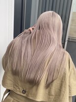 ヴァーディ オモテサンドウ(Vardy omotesando)&nbsp;ホワイトベージュ・ハイトーンベージュ・ダブルカラー・ロング