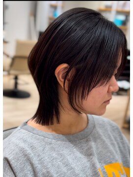 エメヘアデザイン ルイス(Aimer Hair Design Lewis) ウルフカット/弘前市