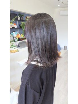アオイ(Aoi) かるかるワンレンボブ