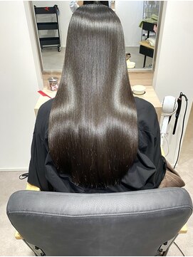 ゼン(ZEEN) 東田のお客様snap【縮毛矯正で美髪に。】札幌駅/大通り