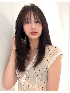 ネスト(NEST) 似合わせレイヤーカット×透明感カラー