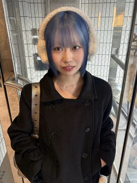 きゅるんとくすみblue