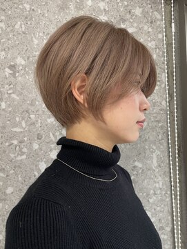 サンクマーケット 渋谷(cinq MARKET) ブリーチカラーショートカットハイトーンミルクティーベージュ