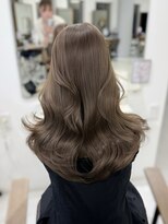 ハピネス 梅田茶屋町店(HAPPINESS)&nbsp;韓国風/レイヤーカット/顔周り/顔まわり/髪質改善/ベージュ
