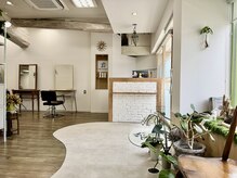 トイガーデン(Toi GARDEN)の雰囲気（おしゃれな店内で笑顔の素敵なスタッフがお待ちしています）