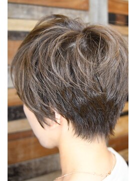 コジヘアー(CO ZI HAIR) 小顔ショート