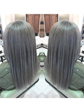 プラーチェ 古淵店(Plaatje) Wカラー × プラチナ シルバー