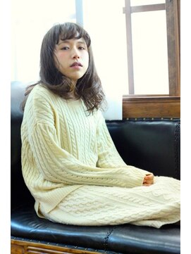 エミュスト(Emuest) ユルフワカールオトナ可愛い