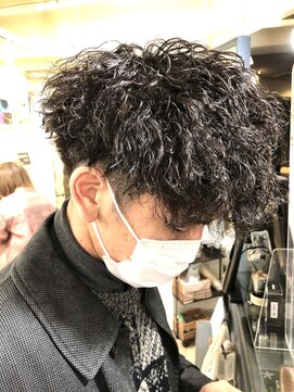 キャンバス バイ ネオリーブ 横浜西口(Canvas by neo.) 横浜★ワイルドツイストスパイラルパーマ